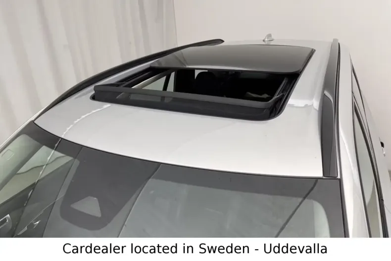 Volvo XC90 din 2023 cu 38.800 km - oferta VOL118935 - foto 12