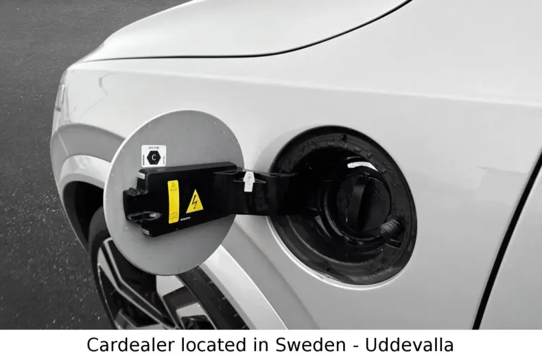 Volvo XC90 din 2023 cu 38.800 km - oferta VOL118935 - foto 14