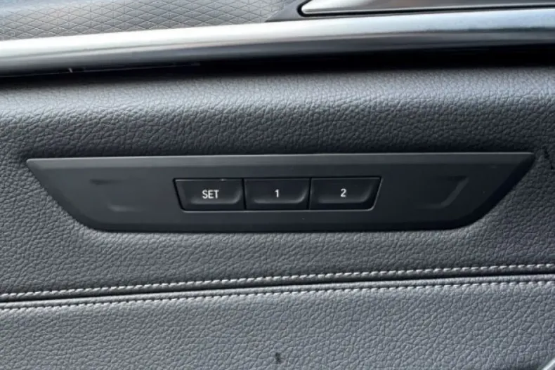 BMW 530 din 2022 cu 68.949 km - oferta BMW118936 - foto 9