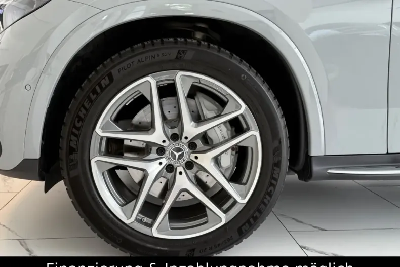 Mercedes-Benz GLC 300 din 2024 cu 18.000 km - oferta MER118939 - foto 9