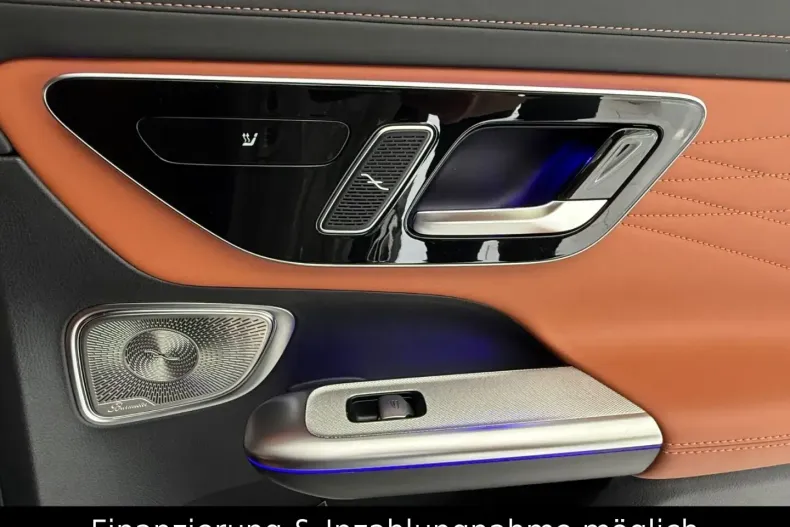 Mercedes-Benz GLC 300 din 2024 cu 18.000 km - oferta MER118939 - foto 11