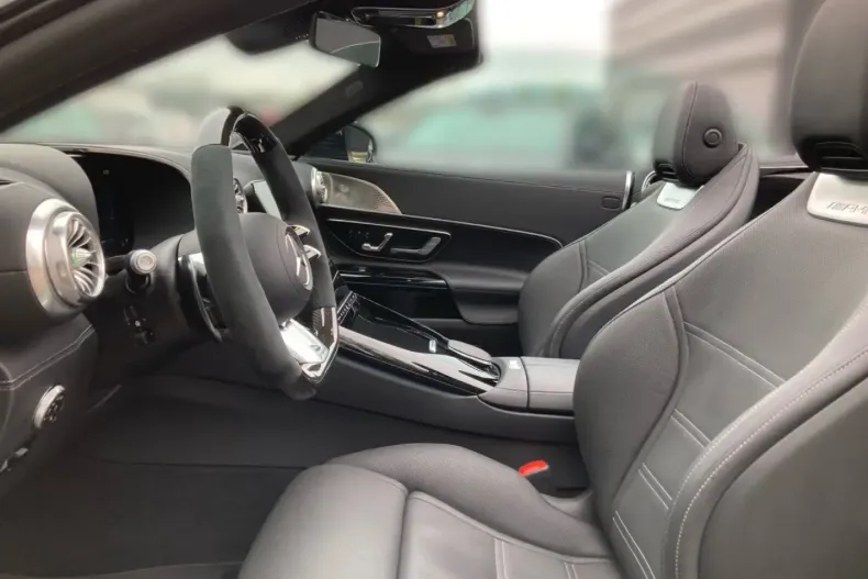 Mercedes-Benz SL 43 AMG din 2024 cu 9.521 km - oferta MER118946 - foto 8