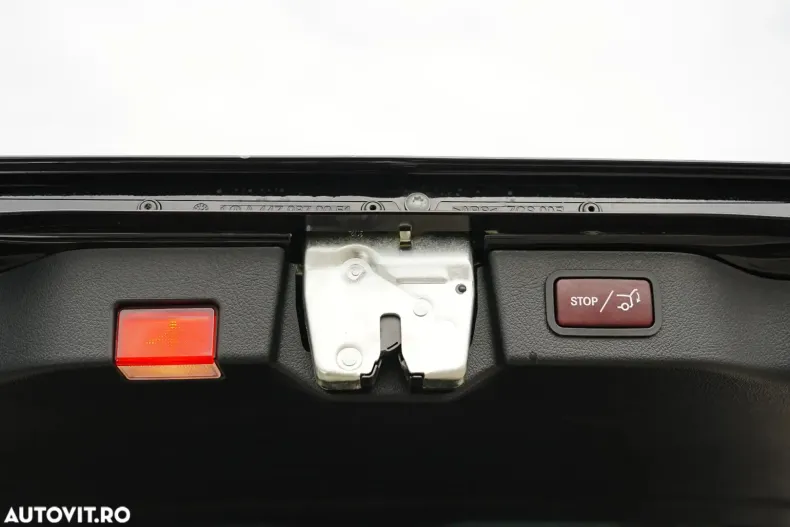 Mercedes-Benz V 300 din 2025 cu 3.000 km - oferta MER118949 - foto 18