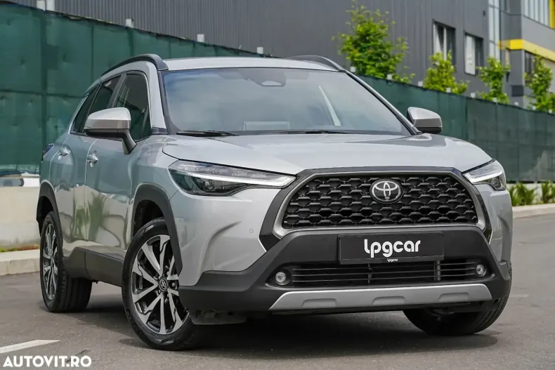 Toyota Corolla Cross din 2025 cu 15.000 km - oferta TOY118950 - foto 2