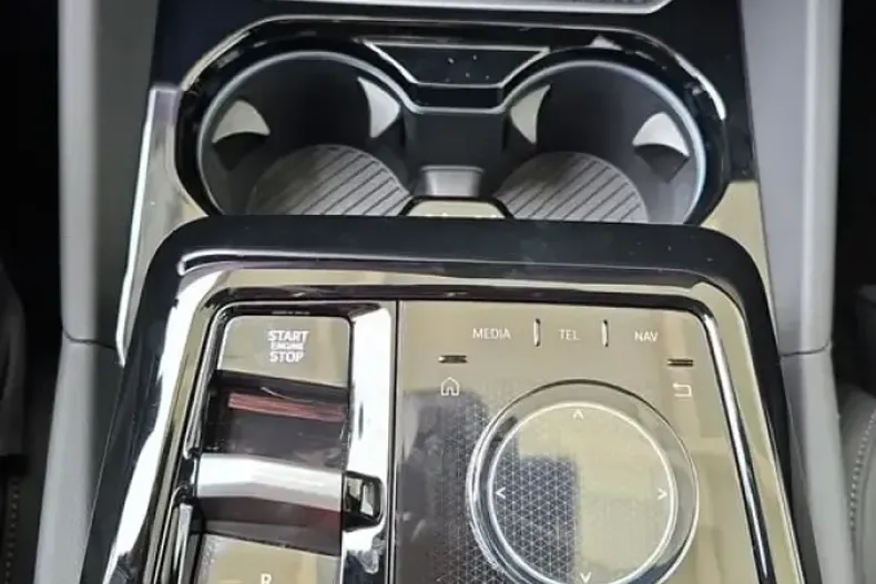 BMW 520 din 2024 cu 10.169 km - oferta BMW118953 - foto 14