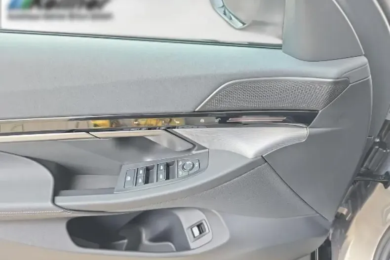 BMW 520 din 2024 cu 10.169 km - oferta BMW118953 - foto 16