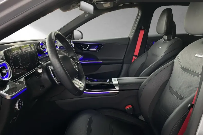 Mercedes-Benz C 63 AMG din 2023 cu 3.160 km - oferta MER118965 - foto 7