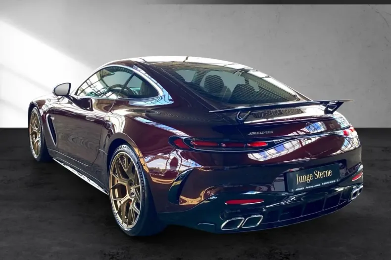 Mercedes-Benz AMG GT din 2024 cu 5.698 km - oferta MER118969 - foto 3