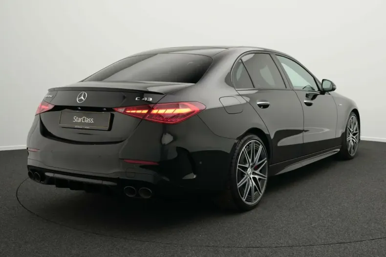 Mercedes-Benz C 43 AMG din 2024 cu 31.099 km - oferta MER118973 - foto 3