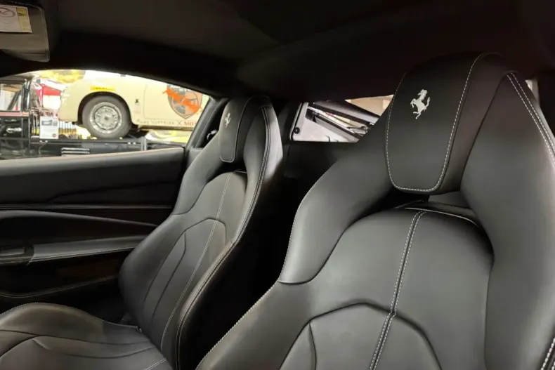 Ferrari F8 din 2021 cu 14.800 km - oferta FER118978 - foto 18