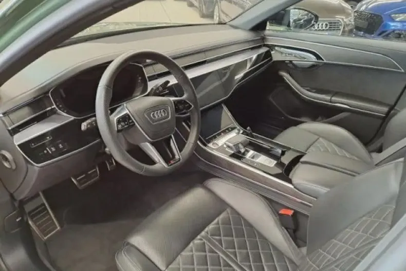 Audi S8 din 2024 cu 18.833 km - oferta AUD118979 - foto 6