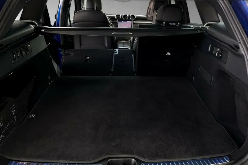 Mercedes-Benz GLC 300 din 2023 cu 3.180 km - oferta MER118980 - foto 10