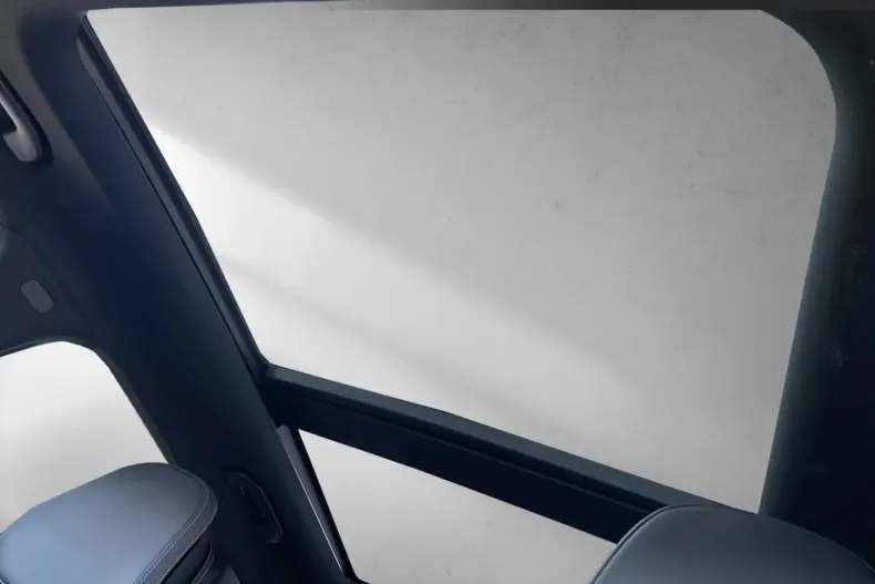 Mercedes-Benz GLC 300 din 2023 cu 3.180 km - oferta MER118980 - foto 13