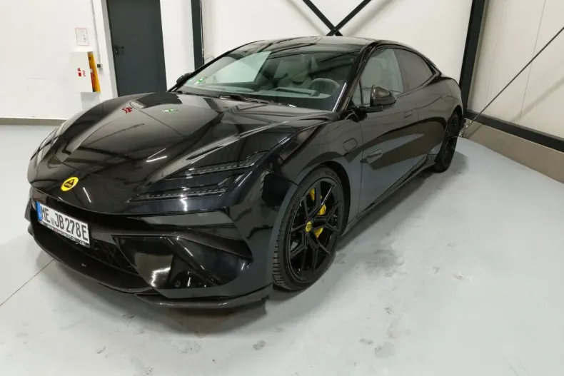 Lotus Emeya din 2024 cu 4.000 km - oferta LOT118984 - foto 3