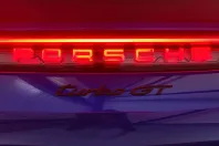 Porsche Taycan din 2024 cu 9.950 km - oferta POR118986 - foto 20