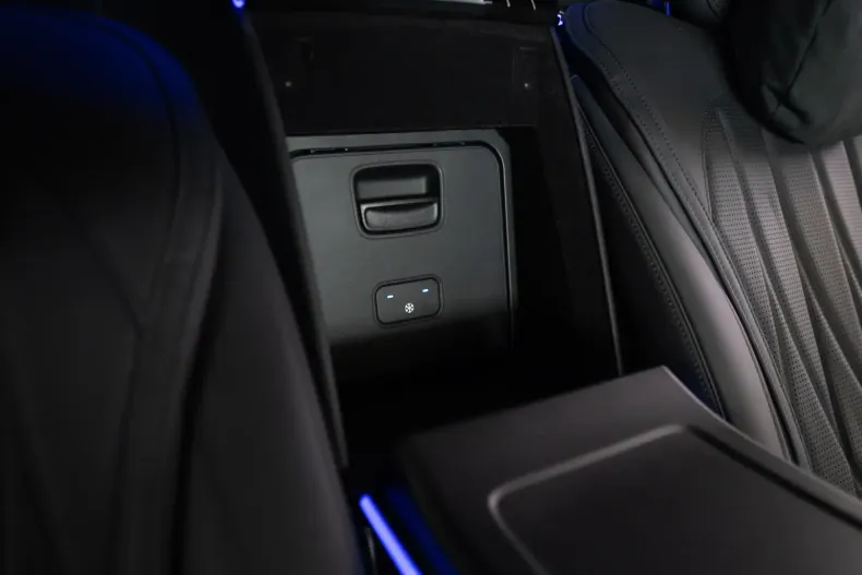 Mercedes-Benz S 63 AMG din 2023 cu 10.000 km - oferta MER118989 - foto 24