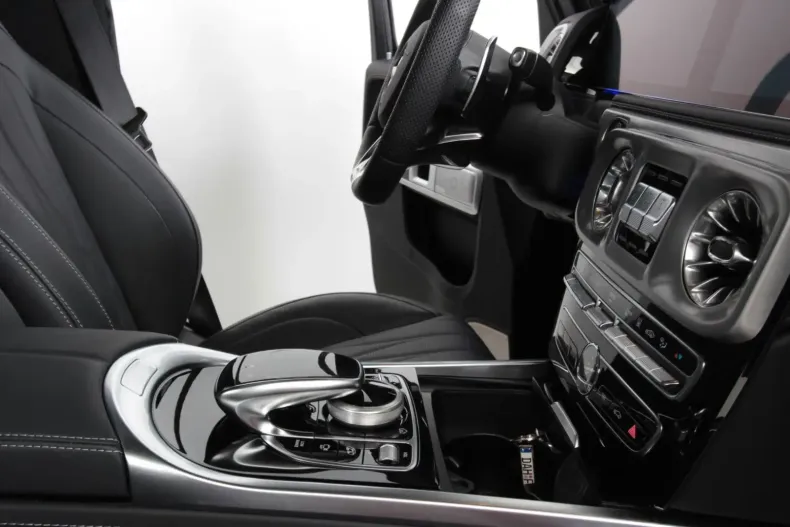 Mercedes-Benz G 63 AMG din 2024 cu 2.091 km - oferta MER118990 - foto 33