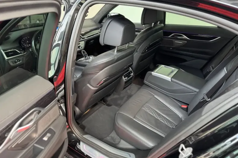 BMW 730 din 2021 cu 107.000 km - oferta BMW118991 - foto 14