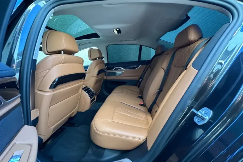 BMW 740 din 2020 cu 95.025 km - oferta BMW118993 - foto 10