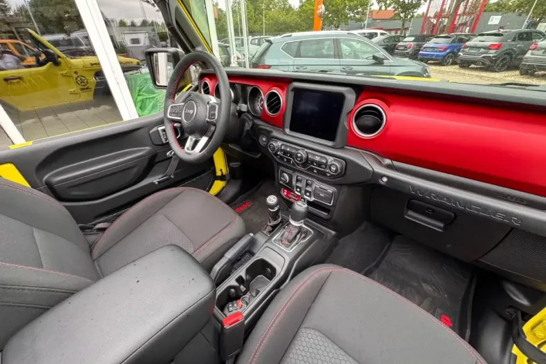 Jeep Wrangler din 2024 cu 950 km - oferta JEE118994 - foto 12