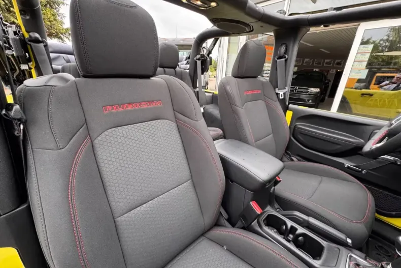 Jeep Wrangler din 2024 cu 950 km - oferta JEE118994 - foto 14