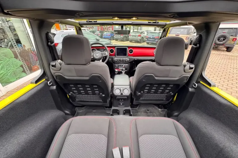 Jeep Wrangler din 2024 cu 950 km - oferta JEE118994 - foto 17