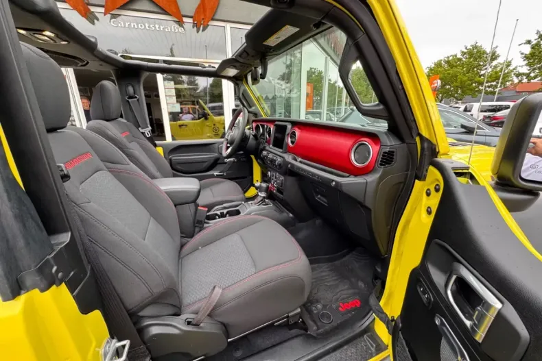 Jeep Wrangler din 2024 cu 950 km - oferta JEE118994 - foto 19