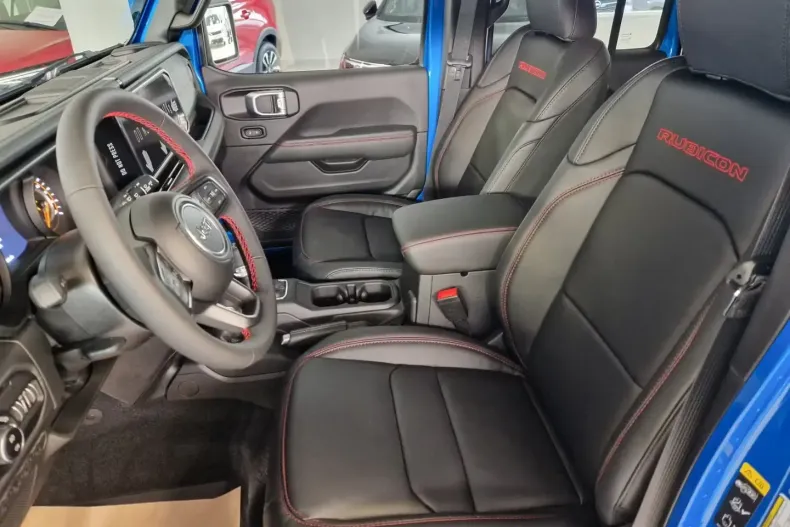 Jeep Wrangler din 2024 cu 10 km - oferta JEE118997 - foto 6