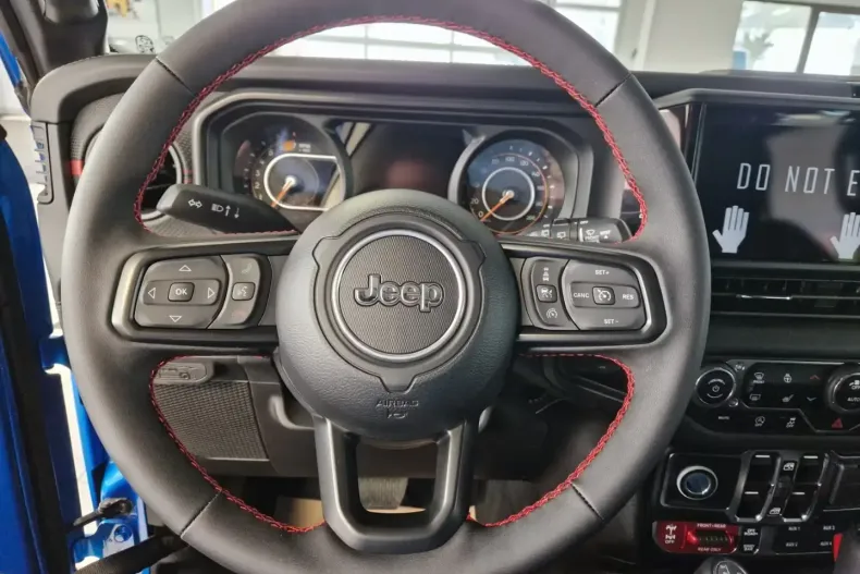 Jeep Wrangler din 2024 cu 10 km - oferta JEE118997 - foto 9