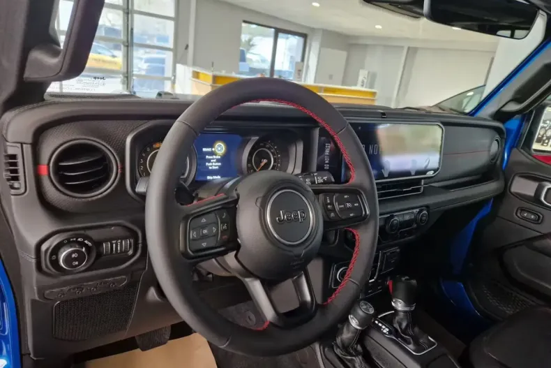 Jeep Wrangler din 2024 cu 10 km - oferta JEE118997 - foto 18