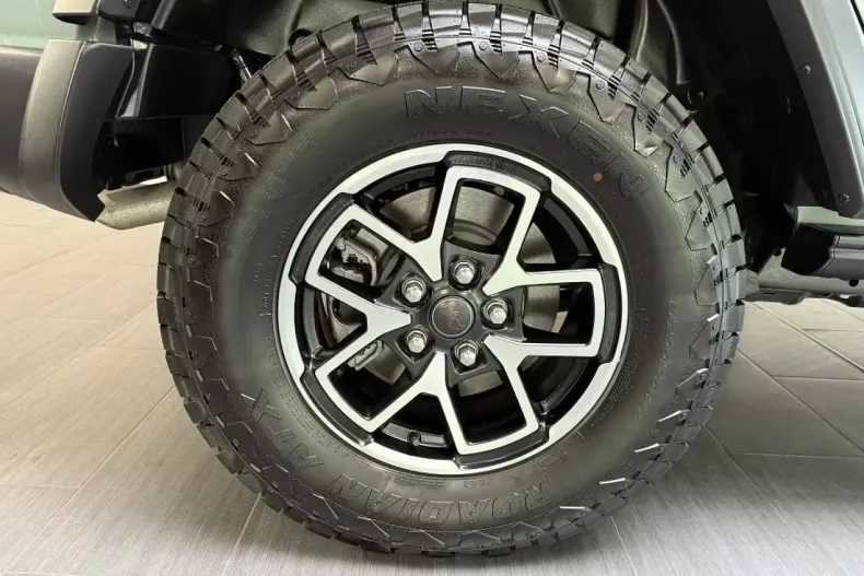 Jeep Wrangler din 2024 cu 2.600 km - oferta JEE118998 - foto 25