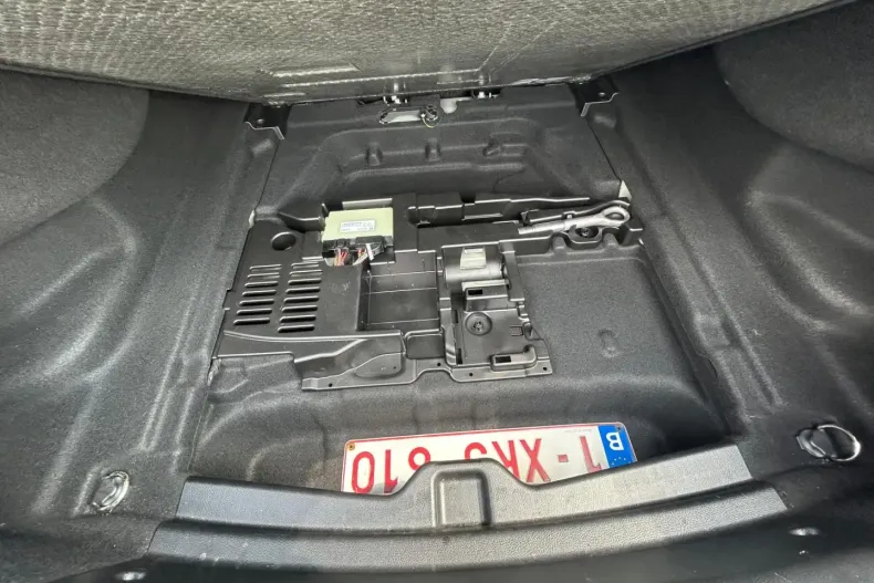 Mercedes-Benz CLA 180 din 2020 cu 66.011 km - oferta MER118999 - foto 31