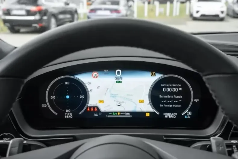 Porsche Cayenne din 2024 cu 11.900 km - oferta POR119001 - foto 10