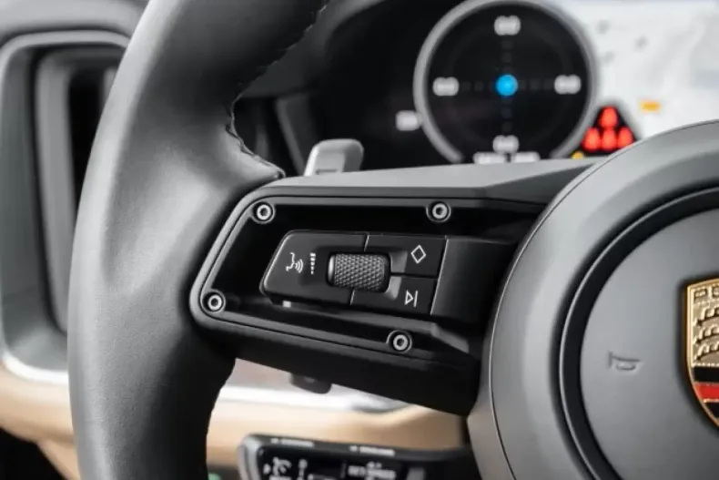 Porsche Cayenne din 2024 cu 11.900 km - oferta POR119001 - foto 20