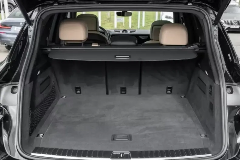 Porsche Cayenne din 2024 cu 11.900 km - oferta POR119001 - foto 34