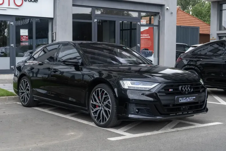 Audi S8 din 2020 cu 87.900 km - oferta AUD119003 - foto 3