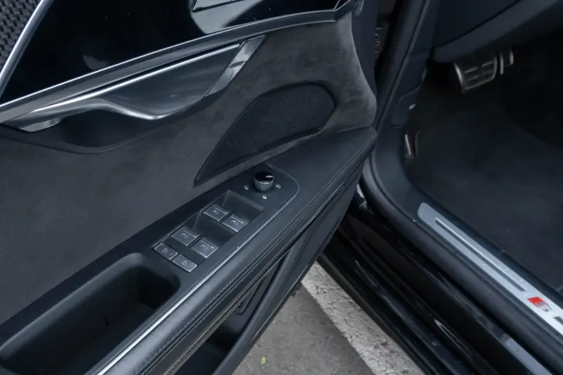 Audi S8 din 2020 cu 87.900 km - oferta AUD119003 - foto 13