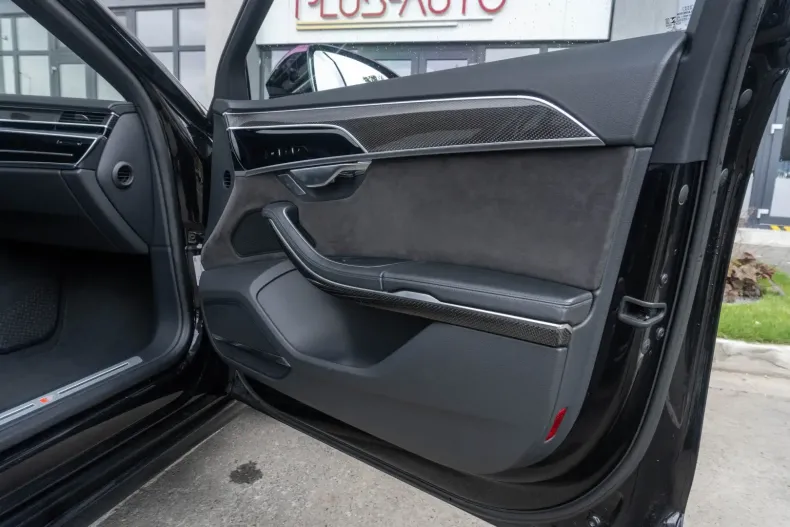 Audi S8 din 2020 cu 87.900 km - oferta AUD119003 - foto 34