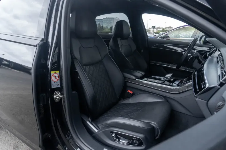 Audi S8 din 2020 cu 87.900 km - oferta AUD119003 - foto 35