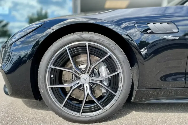 Mercedes-Benz AMG GT din 2025 cu 9.000 km - oferta MER119006 - foto 8