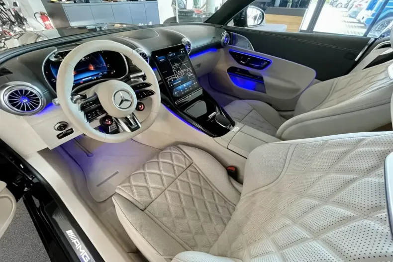 Mercedes-Benz AMG GT din 2025 cu 9.000 km - oferta MER119006 - foto 9