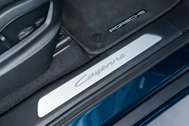 Porsche Cayenne din 2023 cu 16.200 km - oferta POR119017 - foto 15
