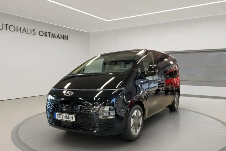 Hyundai STARIA din 2024 cu 18.928 km - oferta HYU119018 - foto 3