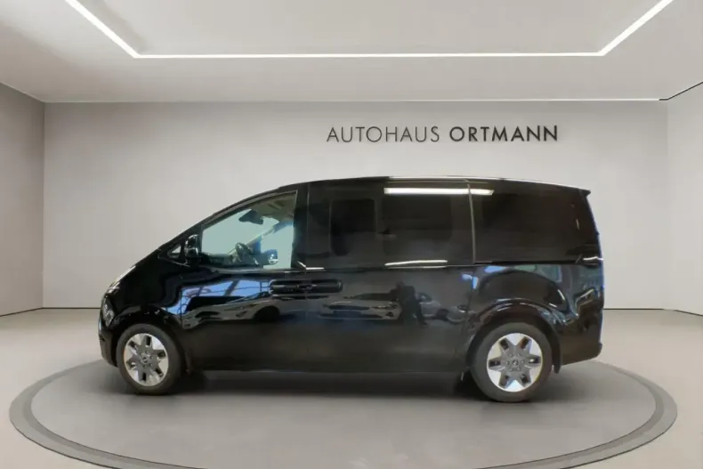 Hyundai STARIA din 2024 cu 18.928 km - oferta HYU119018 - foto 4