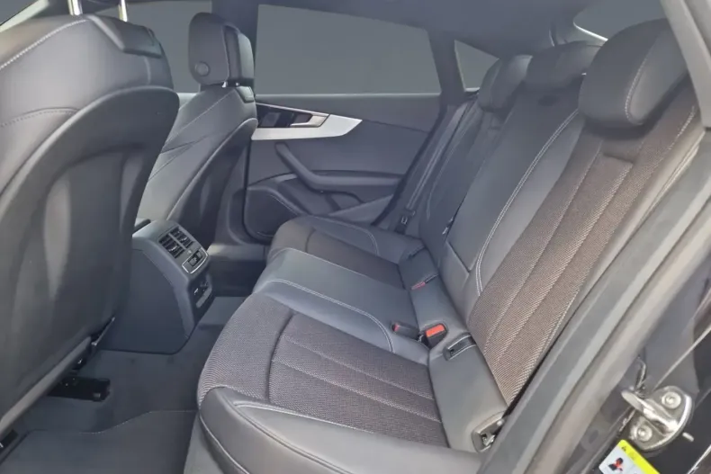 Audi A5 din 2024 cu 14.800 km - oferta AUD119020 - foto 14