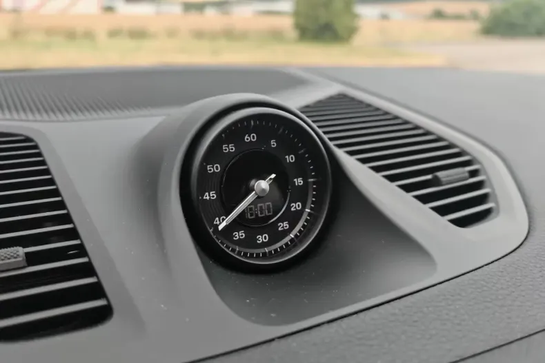 Porsche Cayenne din 2024 cu 50 km - oferta POR119022 - foto 8