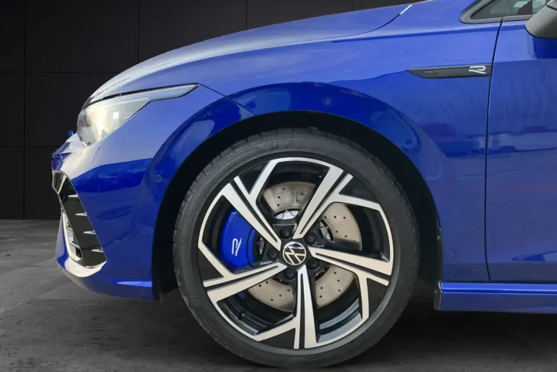 Volkswagen Golf din 2024 cu 11.500 km - oferta VOL119026 - foto 10