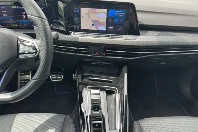 Volkswagen Golf din 2024 cu 11.500 km - oferta VOL119026 - foto 16