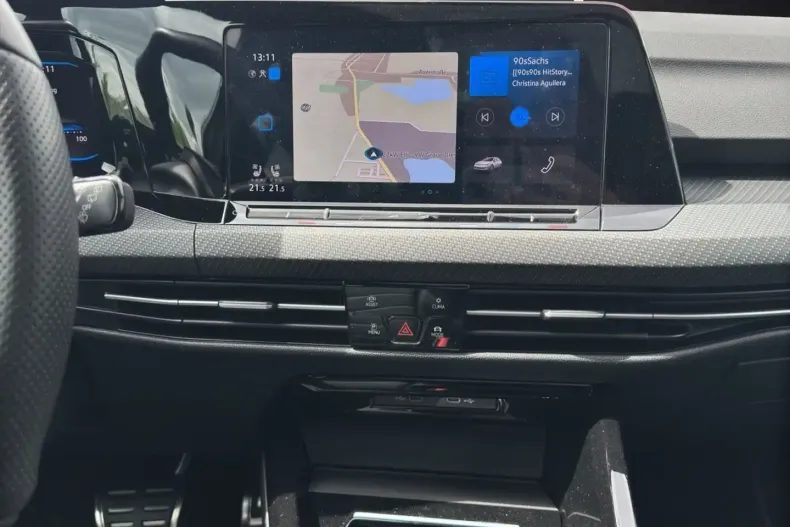 Volkswagen Golf din 2024 cu 11.500 km - oferta VOL119026 - foto 17