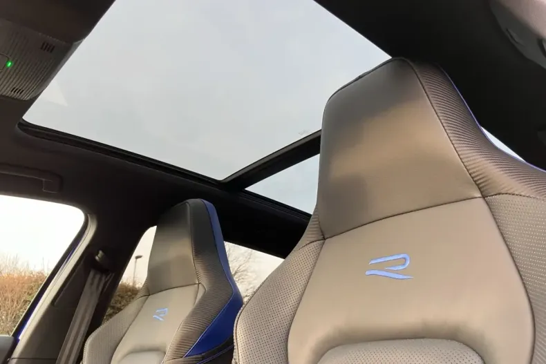 Volkswagen Golf din 2024 cu 11.500 km - oferta VOL119026 - foto 21